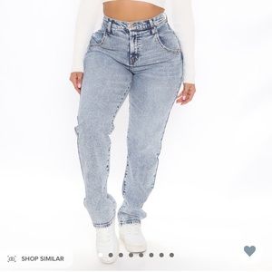 Fashion Nova "Keep it Classy Tapered Mom"